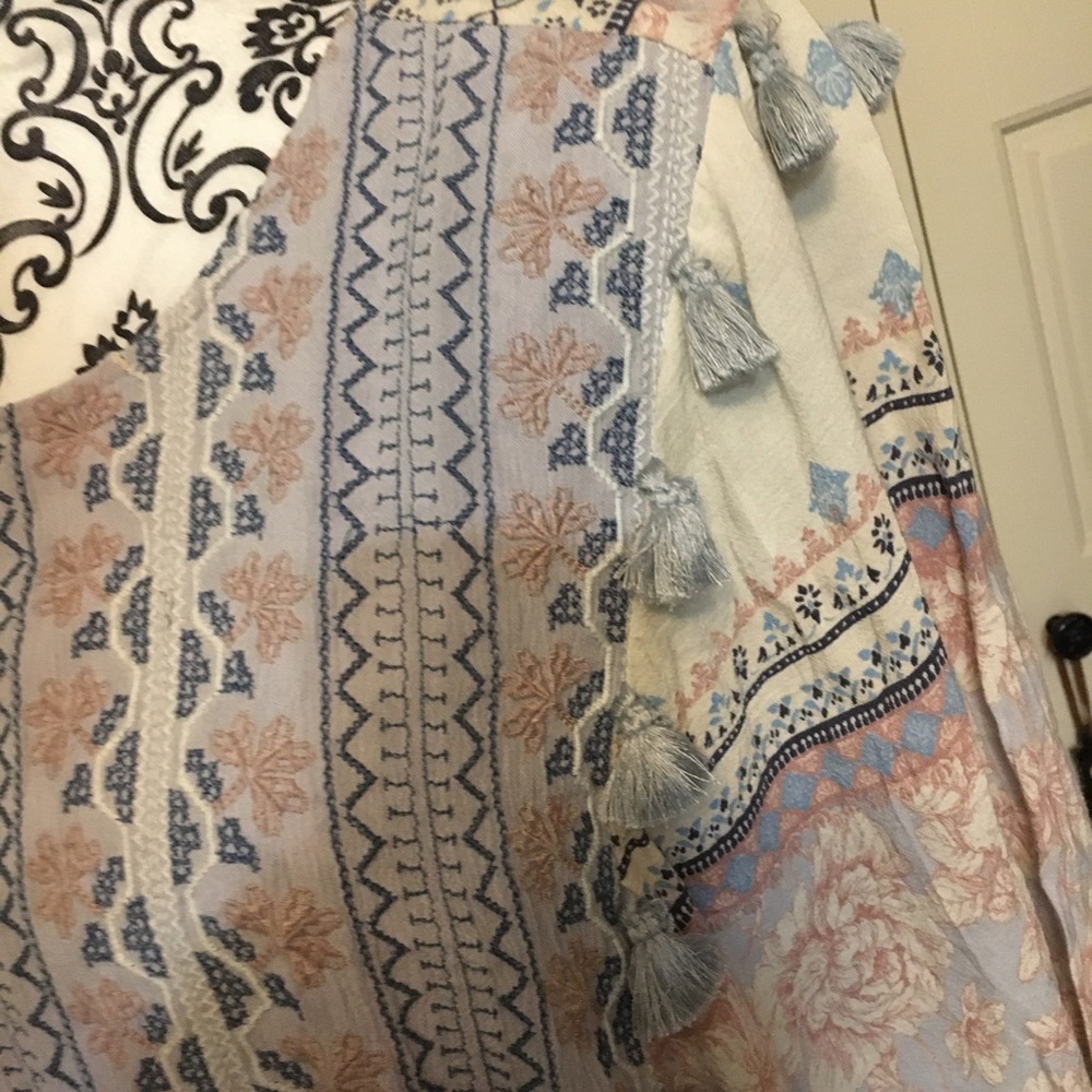 American Eagle Outfitters Pastel Floral Boho Peplum Blouse - Picture 4 of 7